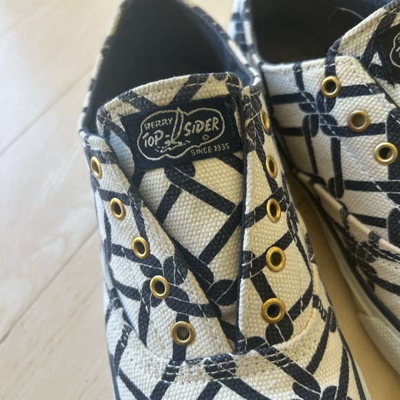 Women’s Milly for Sperry Top Sider Shoes - Navy Blue Link Pattern - Picture 6 of 12